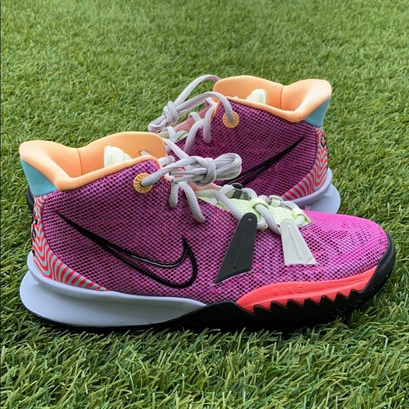 nike kyrie 7 creator